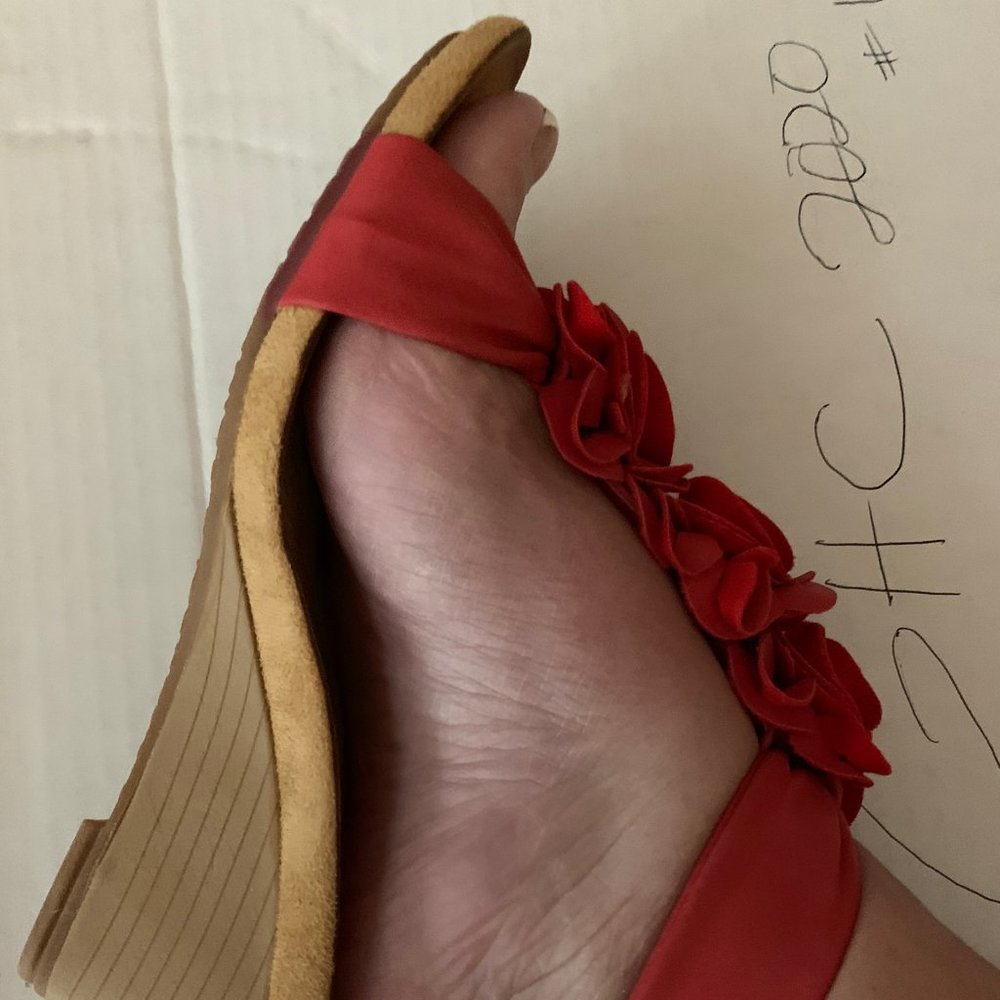 Patrizia by Spring Steps - Picture 2 of 9